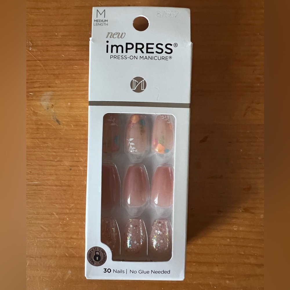 imPRESS Press-On Manicure - Floral and Glitter Pink